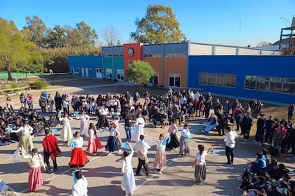La escuela se fundó en 2012.