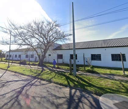 La Escuela Secundaria N° 5 “Héroes Nicoleños de Malvinas”, de San Nicolás - Google Maps