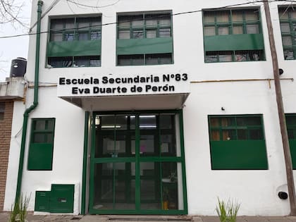 La Escuela Secundaria N°83 Eva Duarte, de Gonnet, registró una adhesión cercana al 98% al paro docente, según el relevamiento realizado en La Plata