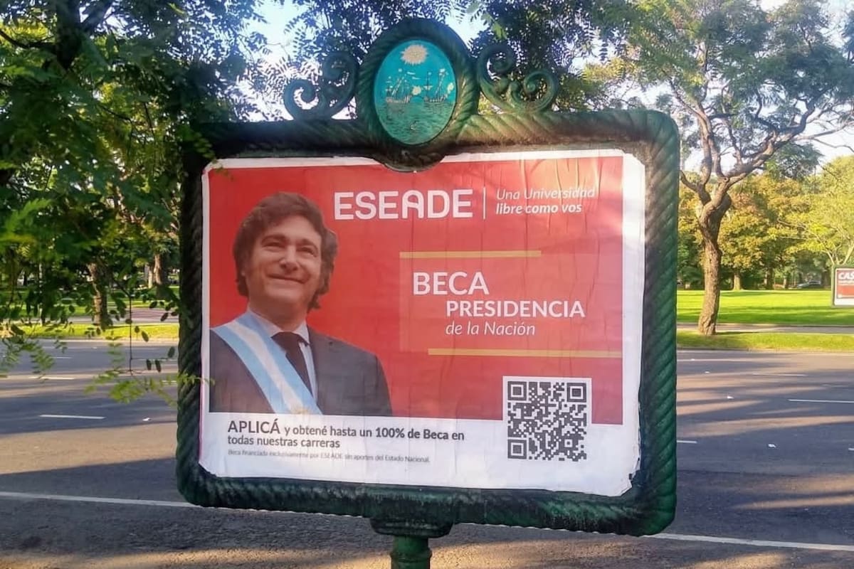 La Escuela Superior de Economía y Administración de Empresas (Eseade) lanzó la beca Presidencia de la Nación "en homenaje" a Javier Milei, que promocionó la iniciativa