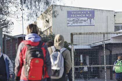 La Escuela Técnica N° 2 de Ciudad Evita, donde fue filmada la docente Laura Radetich