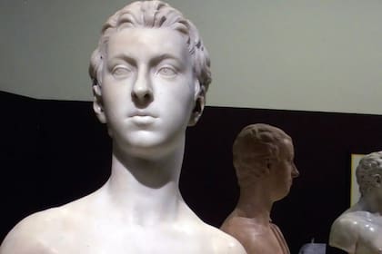 La escultura es el busto del terrateniente escocés, Sir John Gordon (BBC)
