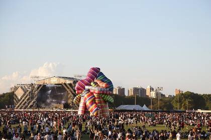 La escultura inflable que cautivó a las nuevas generaciones en Lollapalooza se exhibirá en la Pinacoteca de San Pablo