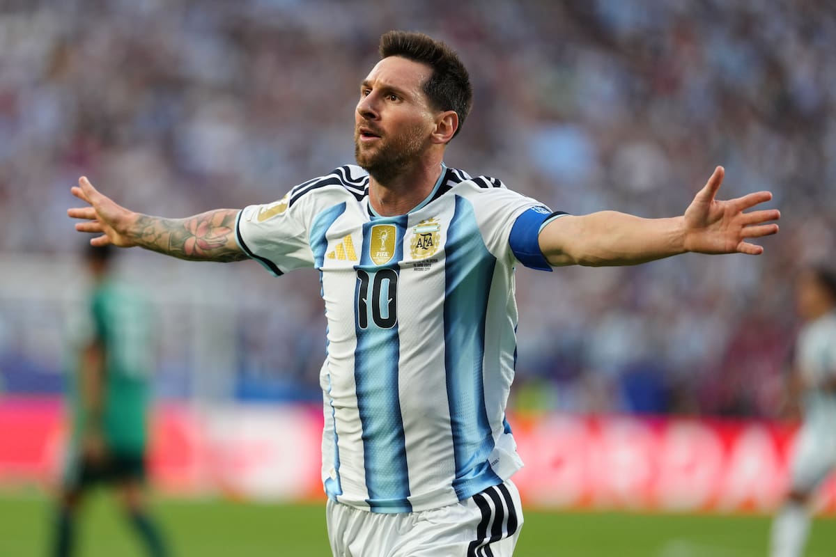 La especial lapicera elegida por Messi para escribir su carta de despedida de la selección