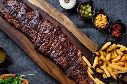La especialidad de La Cabrera es la carne en sus diferentes cortes, producto estrella del país