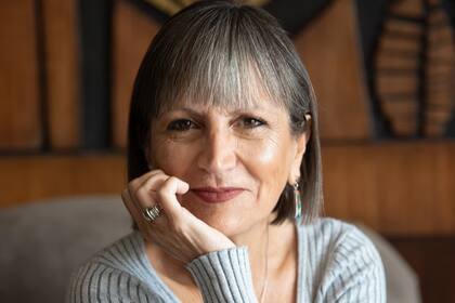 La especialista en salud mental en emergencias acaba de publicar un libro y advierte sobre las oportunidades que nos trae esta pandemia.