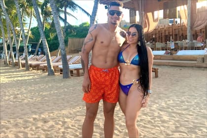 La esposa de Gorkys Hernández estaba en un hotel de La Guaira cuando los terremotos de 7,2 y 7,5 de magnitud azotaron a Venezuela