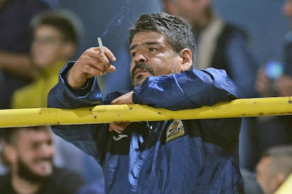 La esposa de Hugo Maradona reveló que el exfutbolista murió a causa de una complicación de un cuadro de bronquitis