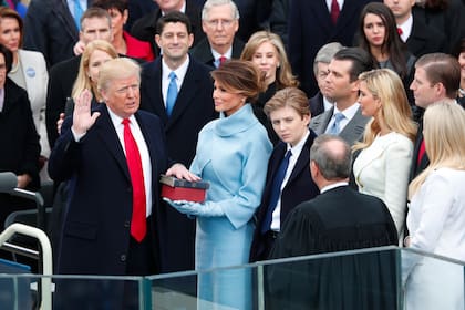 La esposa y los hijos del presidente tuvieron un año movido en la Casa Blanca