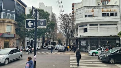 La esquina de 6 y 46 donde ocurrió el robo a la familia de Luciano Galletti