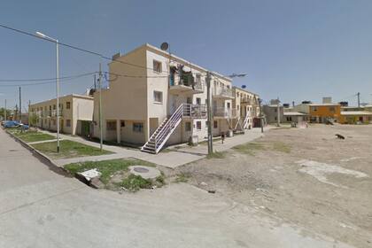 La esquina de Dock Sud donde un policía de la Ciudad fue baleado por asaltantes que le robaron cuando fue a comprar un auto