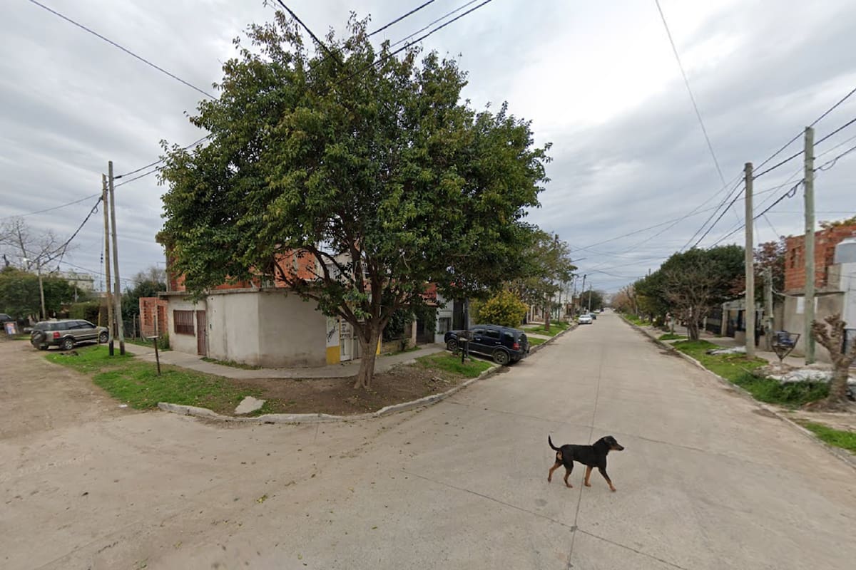La esquina de Joaquín Peña y Racunda, en Virrey del Pino, donde balearon a Elías Arrieta