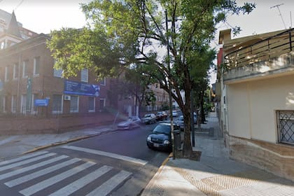 La esquina de Ramón Falcón y Bolaños, en Floresta, escenario del crimen del profesor Atilio Demarchi