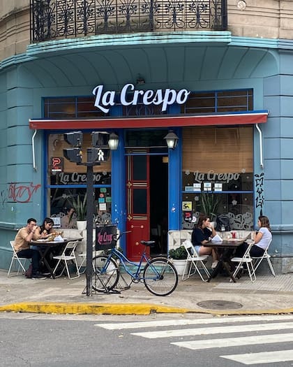 La esquina de Villa Crespo que ya es un clásico entre los amantes de la comida judía.