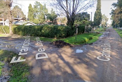 La esquina en donde fue encontrado el cadáver de Máximo Reale, en el barrio de El Faro en Del Viso
