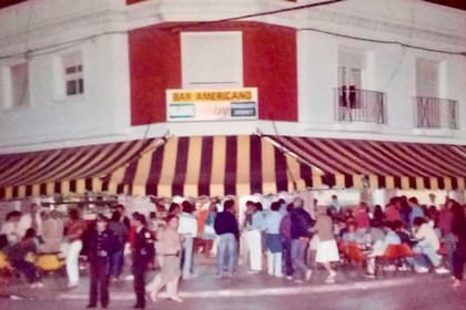 La esquina es parte de las familias que visitan el balneario