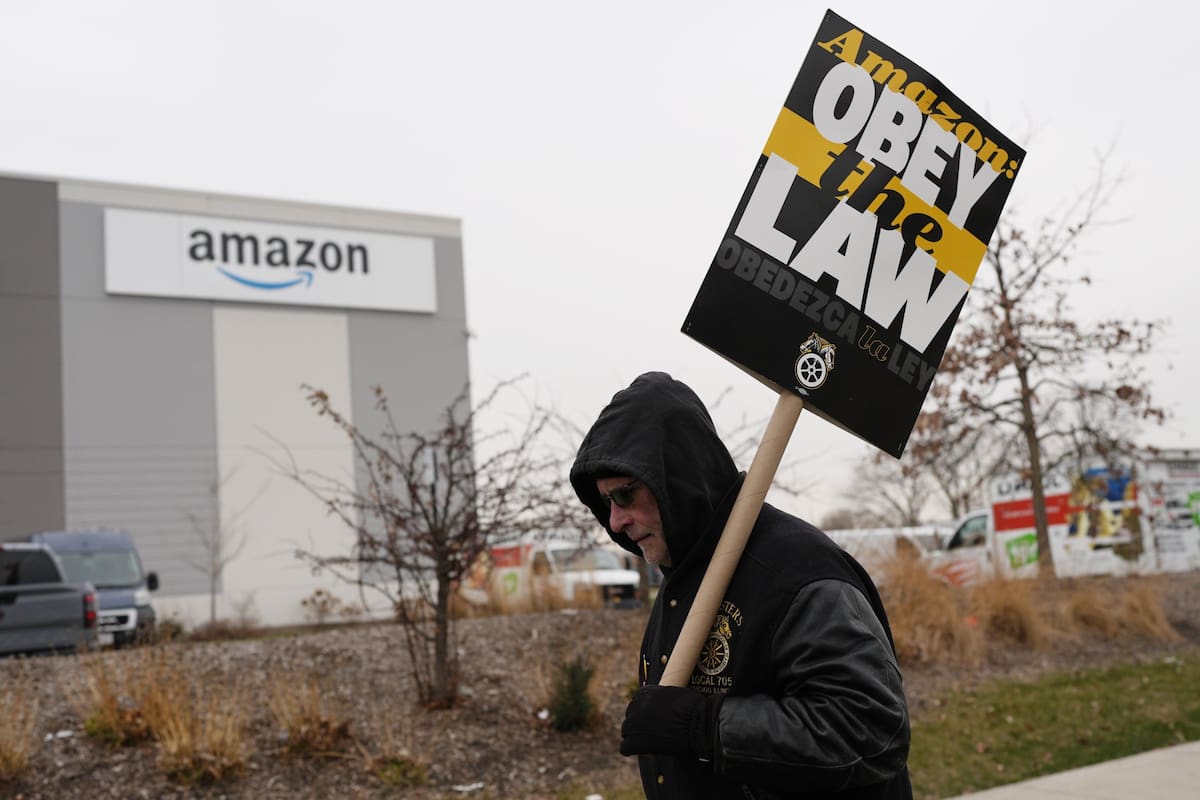 La estación de entrega de Amazon de Skokie (DIL7) en Skokie, Illinois, en las afueras de Chicago, participa de la huelga