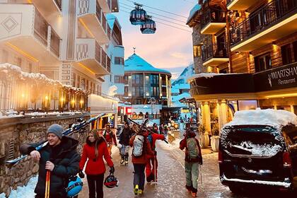 La estación de ski en el pueblo de Ischgl en el Tirol, Austria