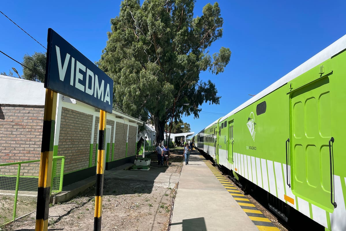 La estación de Viedma, donde el tren inicia su recorrido de 827 kilómetros hasta Bariloche