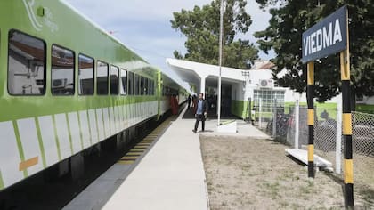 La estación de Viedma es una de las cabeceras del servicio