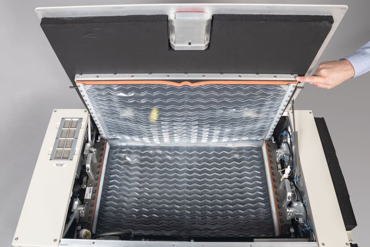 La Estación Espacial Internacional recibió un demostrador tecnológico para avanzar en completar su “ciclo del agua” aprovechando al máximo el reciclaje de la orina de los astronautas