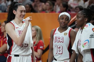 Breanna Stewart asume la presión con Estados Unidos, que va por su 5° título consecutivo