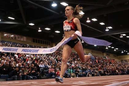 La estadounidense Shelby Houlihan fue suspendida por cuatro años por dopaje; la mediofondista alegó que un "burrito contaminado" había provocdo la aparición de nandrolona; era una de las favoritas para el oro olímpico en Tokio en los 1500 metros.