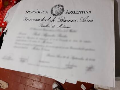 La estafadora usaba un título trucho de la UBA