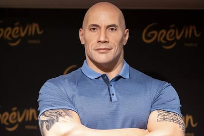 La estatua de Dwayne Johnson que causó polémica
