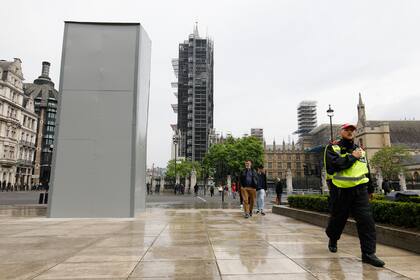 La estatua de Winston Churchill fue blindada para evitar que los manifestantes la ataquen en las protestas contra el racismo y el imperialismo programadas para este fin de semana en Londres