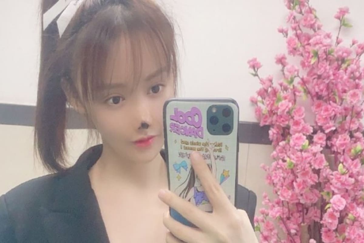 La estrella de cine Gao Liu sufrió terribles consecuencias luego de someterse a una operación estética para mejorar la apariencia de su nariz