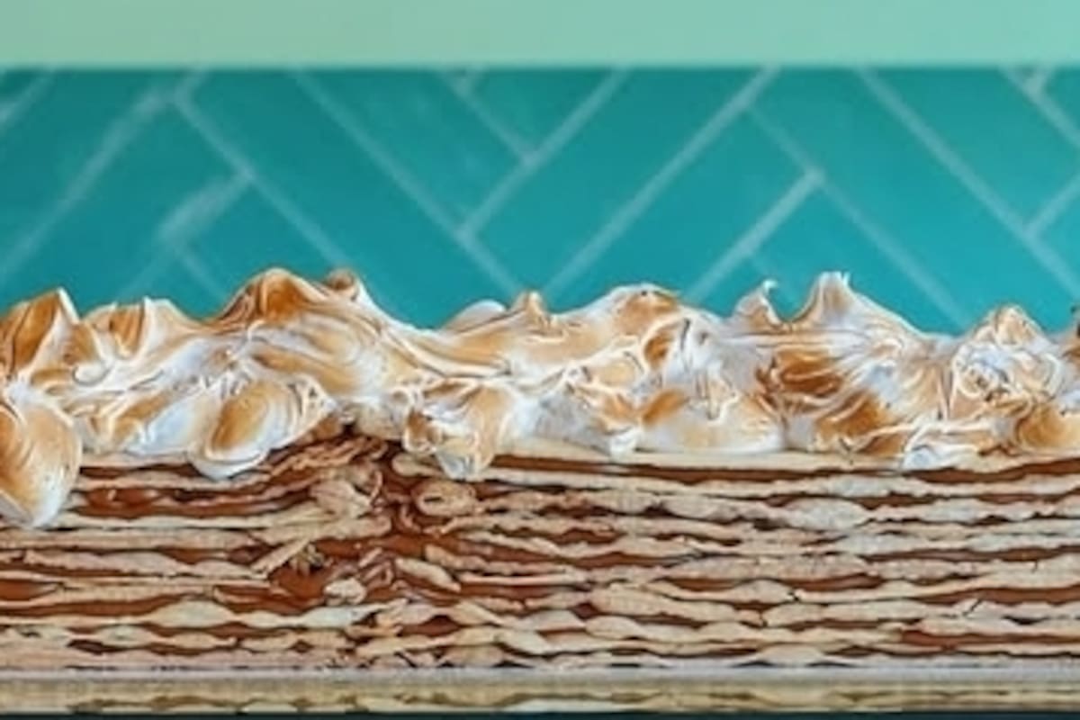 La estrella de Indie Café es la torta Rogel gigante