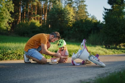 La evidencia manifiesta que los chicos que aprenden a esperar y a perder desarrollan un 42% más de activación en áreas prefrontales vinculadas a la toma de decisiones y la regulación emocional
