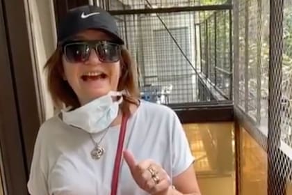 La ex Ministra de Seguridad publicó en sus redes un particular video en el que muestra cómo se protege para ir a hacer las compras.
