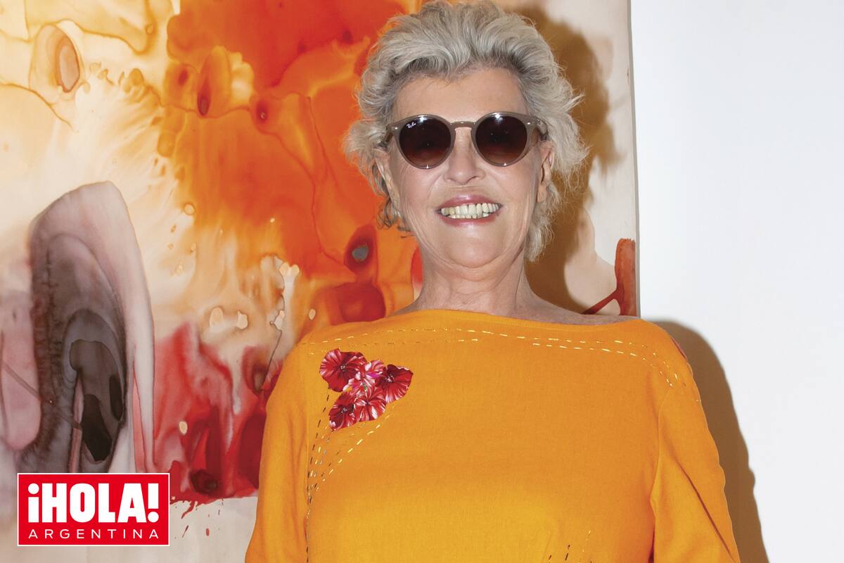 La ex modelo, que pinta desde hace muchos años, se animó a mostrar su arte públicamente por primera vez