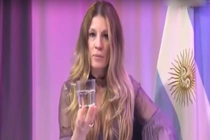 La ex vedette ratificó sus declaraciones sobre sexo anal y continuó opinando sobre feminismo y minorías sexuales.