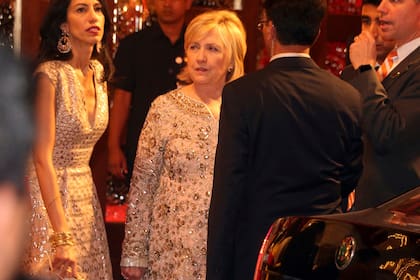 La excandidata presidencial Hillary Clinton, en el casamiento de Isha Ambani y Anand Piramal, en Mumbai