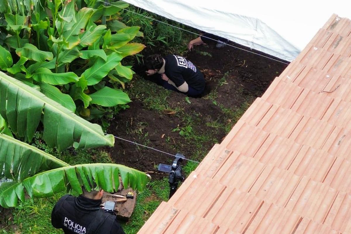 La excavación estuvo a cargo de especialistas del Equipo Argentino de Antropología Forense (EAAF)