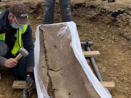 La excavación que hicieron los operarios