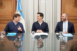 La excusa del encuentro entre el ministro del Interior, Wado de Pedro, y su par de economía, Martín Guzmán, fue la firma del Fideicomiso para el Desarrollo Austral (FIDA) con el gobernador de Tierra del Fuego, Gustavo Melella