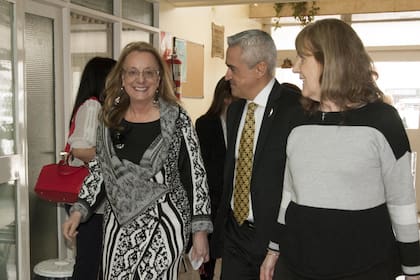 La exgobernadora Alicia Kirchner junto a Carlos Ramos, durante un acto en 2016