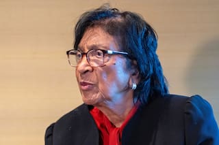 Ganadora del premio Nobel de la Paz defiende la justicia internacional ante las críticas de EEUU