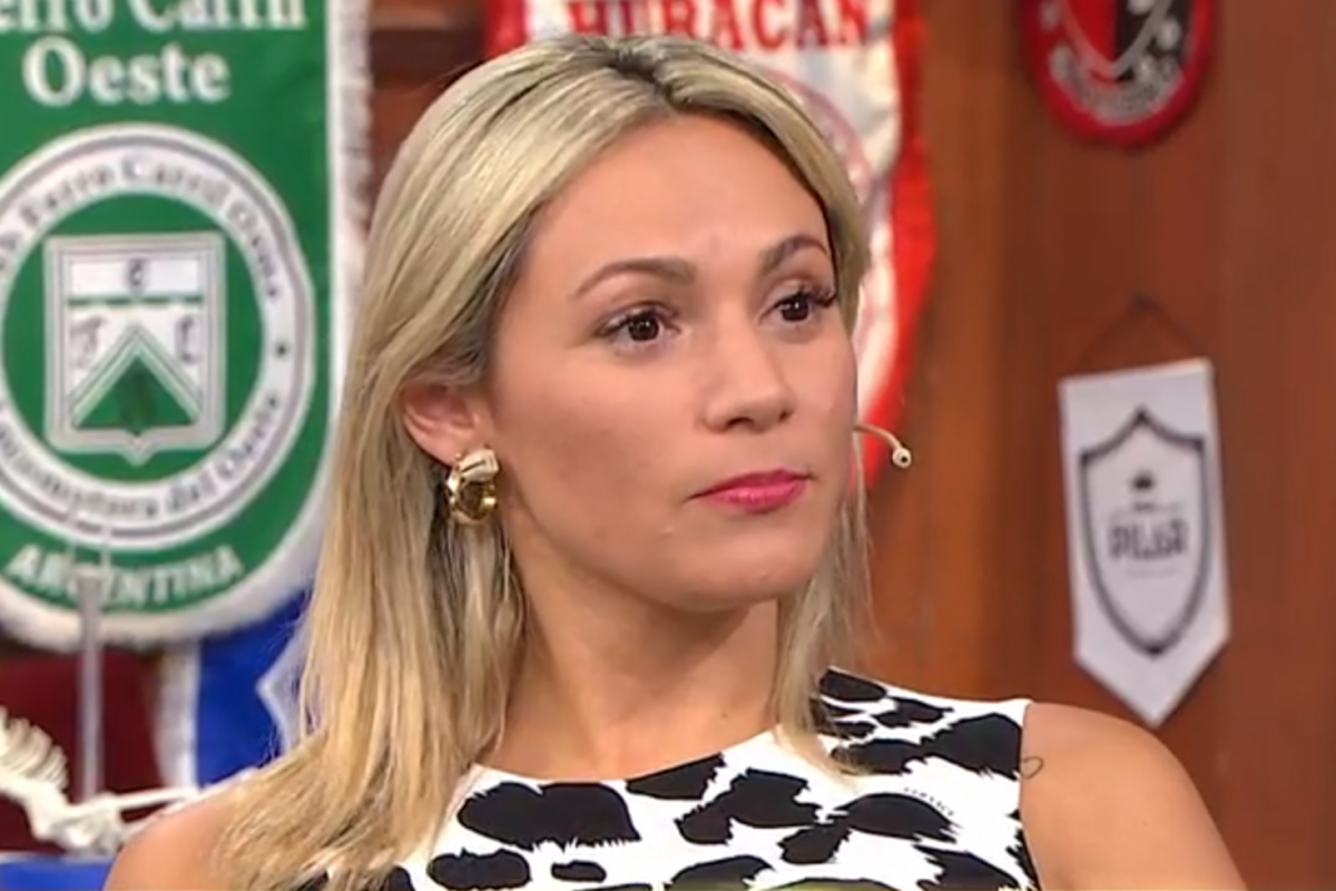 La exjugadora de River contó ayer en Polémica en el bar que se separó de la pareja que tiene hace unos meses y todos apuntaron a Maradona, su ex, como el tercero en discordia