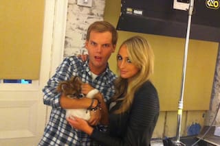 Quién era Emily Goldberg, la exnovia del DJ Avicii que murió en California