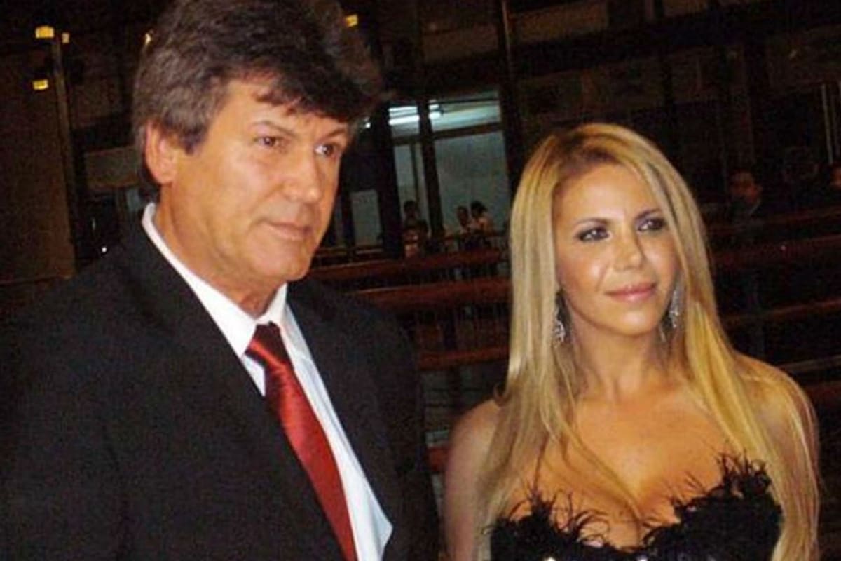 La expareja del actor y madre de sus hijos habló con LA NACION sorbe cómo es el día a día de Carlín