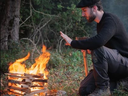 La experiencia de Iker despertó interés entre quienes buscan reducir su factura de luz o avanzar hacia un modelo de vida más autosuficiente (Foto: Instagram/@basquecraft)