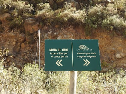La experiencia se completa con las rutas temáticas que se pueden visitar durante el año