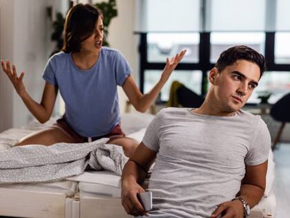La experta explicó que enfrentar a estos individuos requiere comprender sus motivaciones profundas en lugar de intentar superarlos mediante confrontación directa