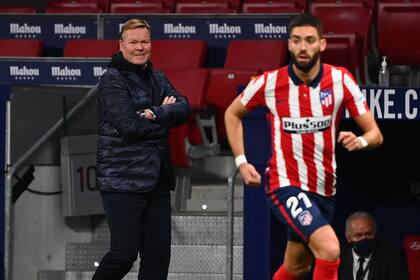 Ronald Koeman ya siente los primeros sinsabores intentos en Barcelona.
