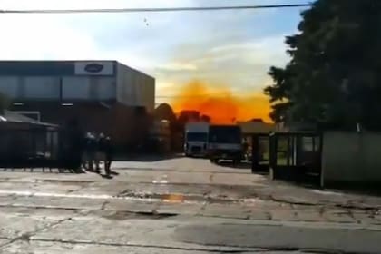 La explosión de un contenedor en Vila Bosch liberó ácido nítrico